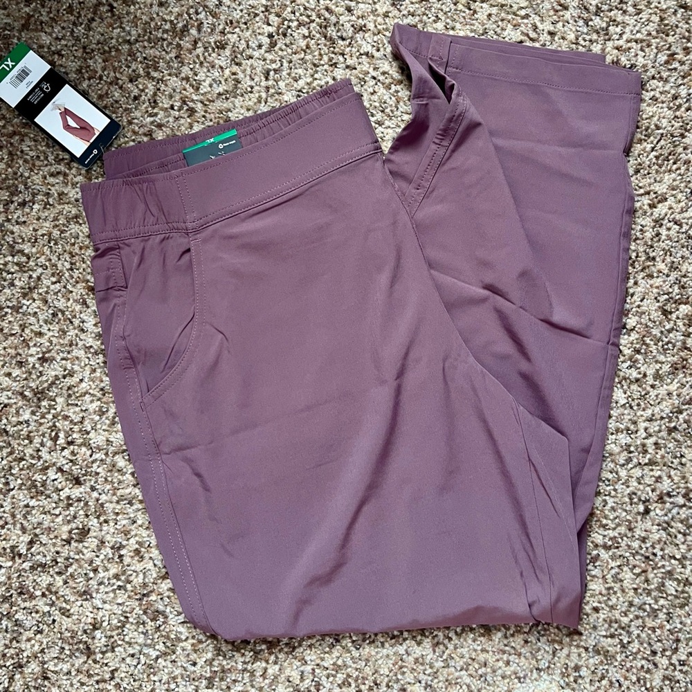 *NWT* Eddie Bauer Pants